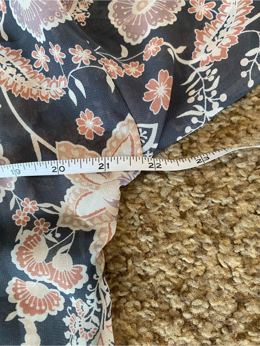 Wallflower Kimono Gray Pink Open Front XS Boho Paisley Floral Lace Trim - Picture 11 of 12